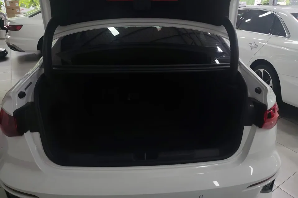 Audi A3 Audi A3 2022 A3L Limousine 35 TFSI Luxury Elegance 2022 — thumbnail 5