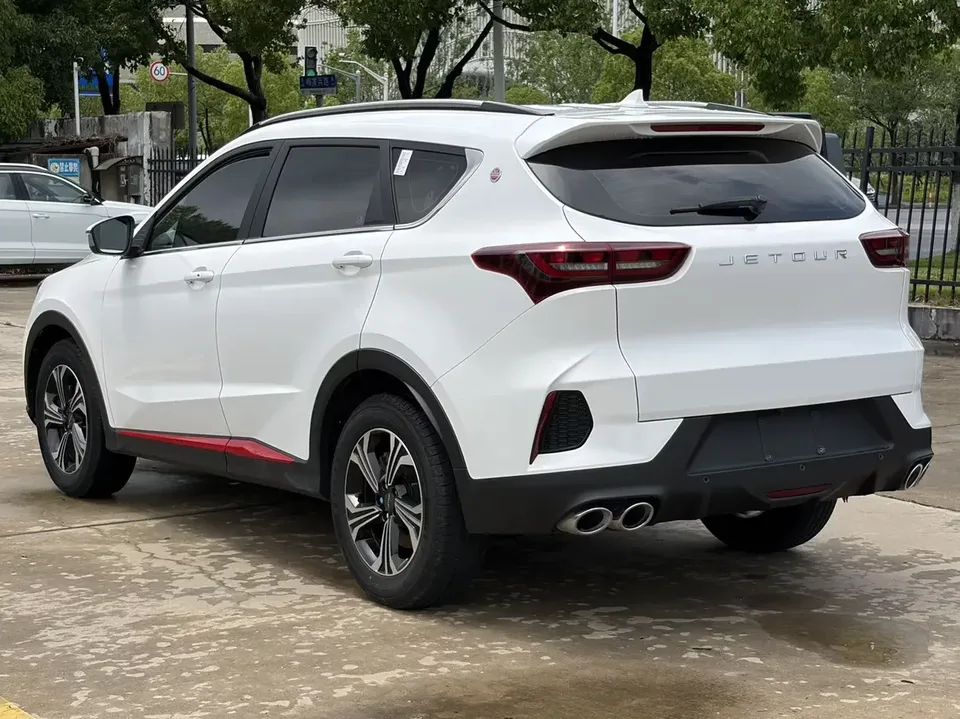 Jetour Jietu X70S Jietu X70S 2023 1.5T DCT Honor Edition 2023 — миниатюра 4