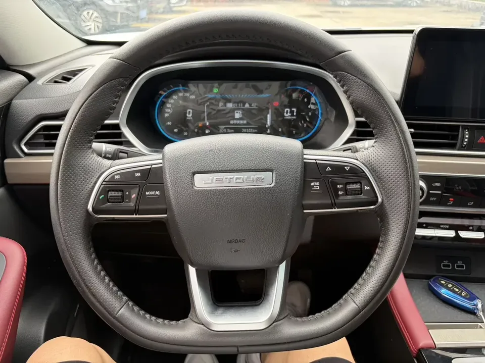 Jetour Jietu X70S Jietu X70S 2023 1.5T DCT Honor Edition 2023 — миниатюра 5