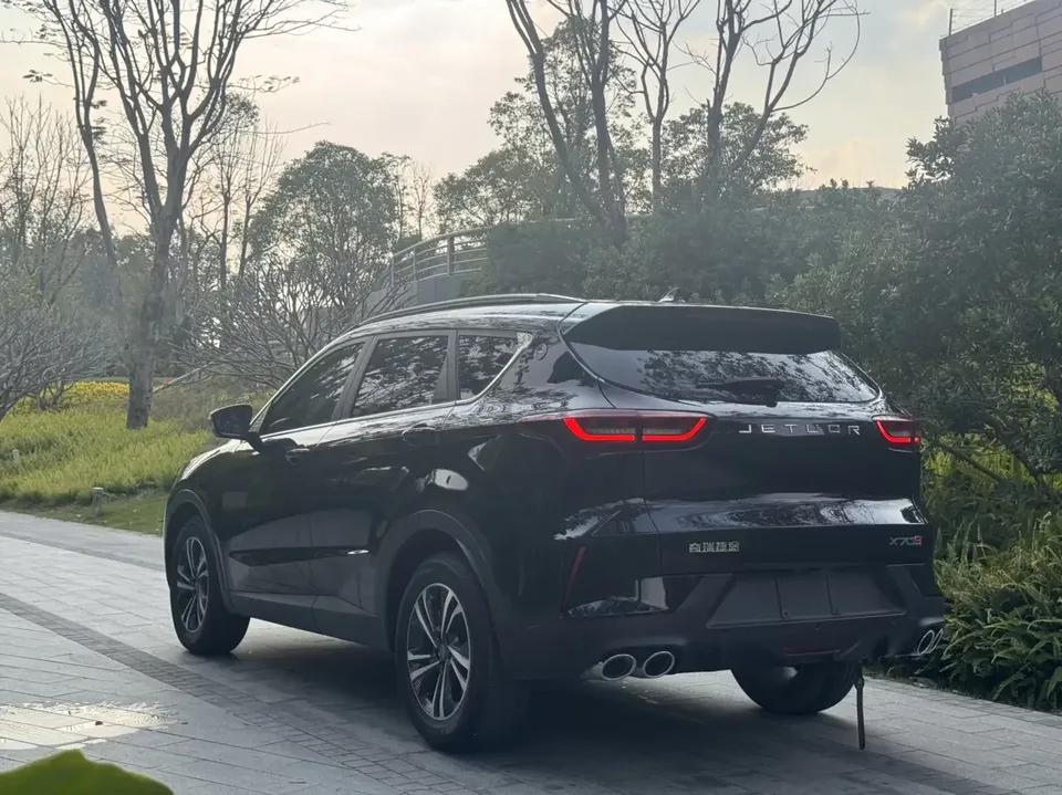 Jetour Jietu X70S Jietu X70S 2023 1.5T DCT Honor Edition 2024 — thumbnail 4