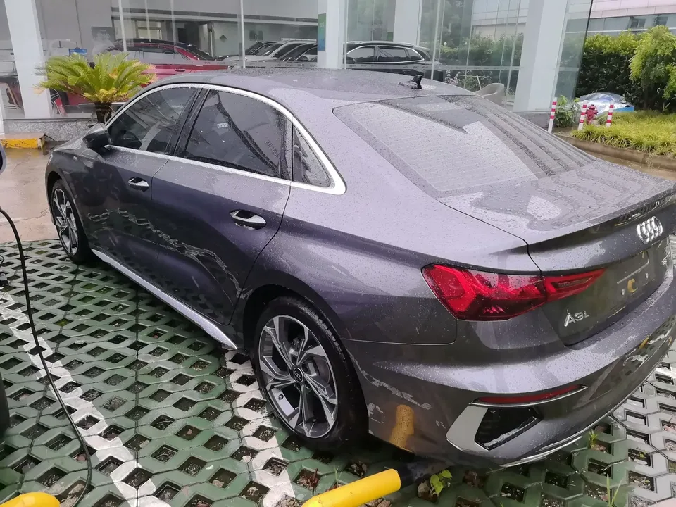 Audi A3 Audi A3 2023 A3L Limousine 35 TFSI facelift luxury sports model 2023 — thumbnail 2
