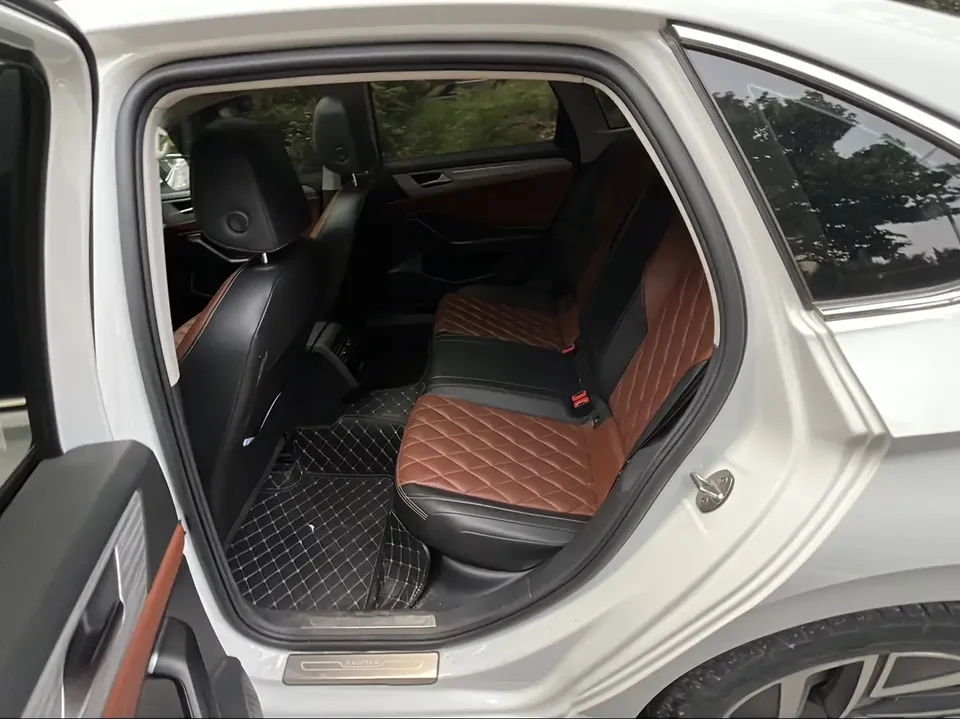Volkswagen Sagitar Sagitar 2023 200TSI DSG Beyond Edition 2023 — миниатюра 3