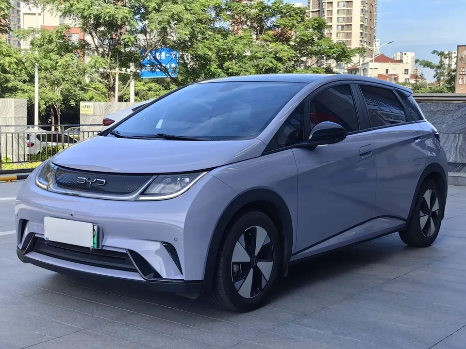 BYD Dolphin dolphin 2023 Fashion version 2023 — photo 1, buy with delivery to Moscow