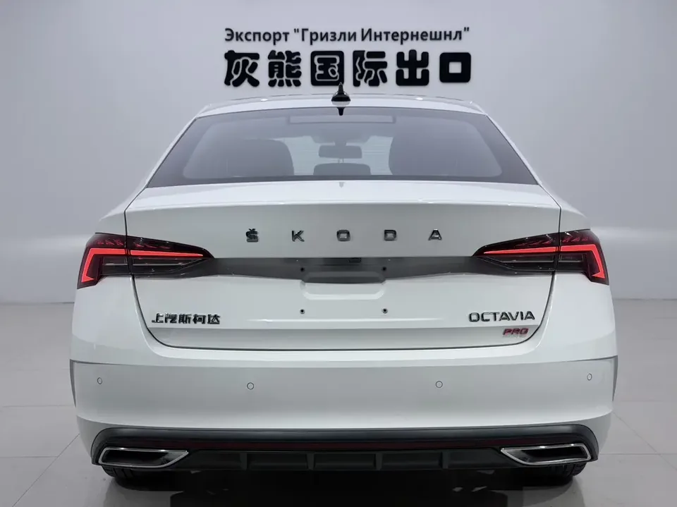 Skoda Octavia Octavia 2022 PRO TSI280 DSG Luxury Edition 2023 — thumbnail 2