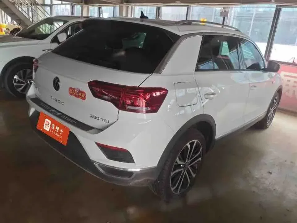 Volkswagen T-Roc TANG 2022 280TSI DSG 2WD Comfort PLUS 2023 — thumbnail 4