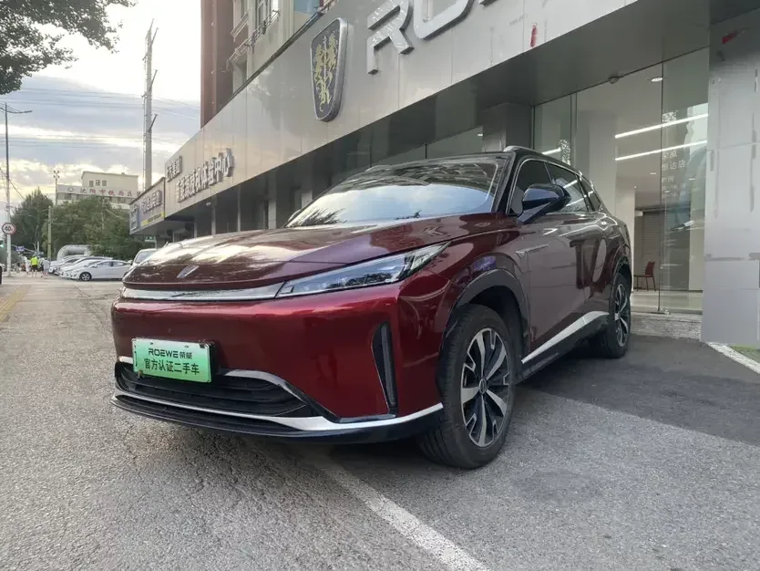 Roewe D5X DMH Roewe D5X DMH 2024 135 Technology Edition 2024 — photo 1, buy with delivery to Moscow