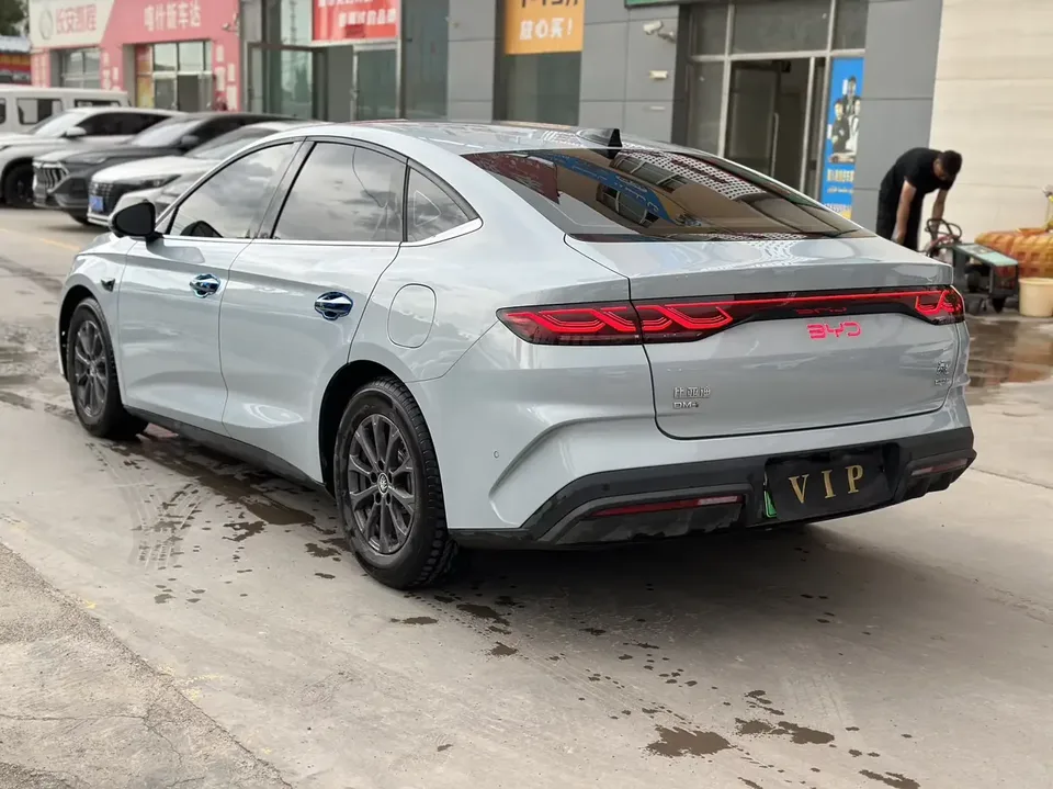 BYD Qin L DM Qin L DM 2025 Intelligent Driving Edition DM-i 80KM Leading Edition 2025 — thumbnail 4