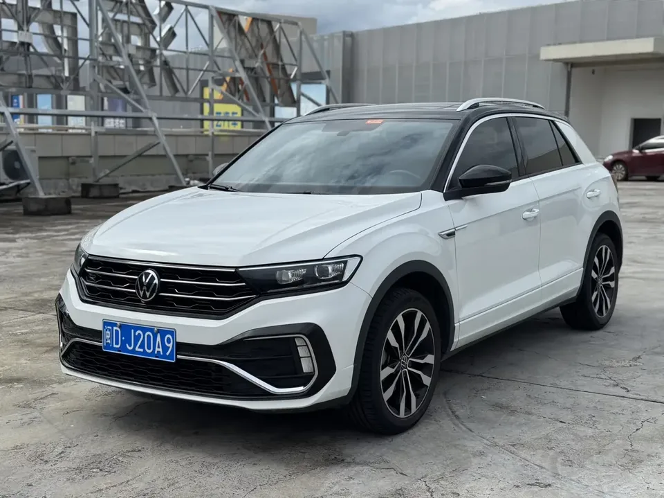 Volkswagen T-Roc TANG 2022 280TSI DSG 2WD R-Line Pro PLUS 2022 — photo 1, buy with delivery to Moscow