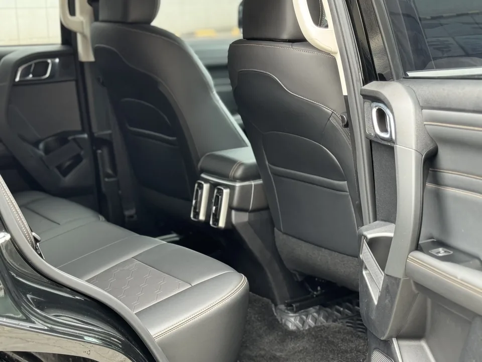 Haval Dargo Harvard dog 2024 1.5T 2WD Labrador Edition 2024 — thumbnail 5