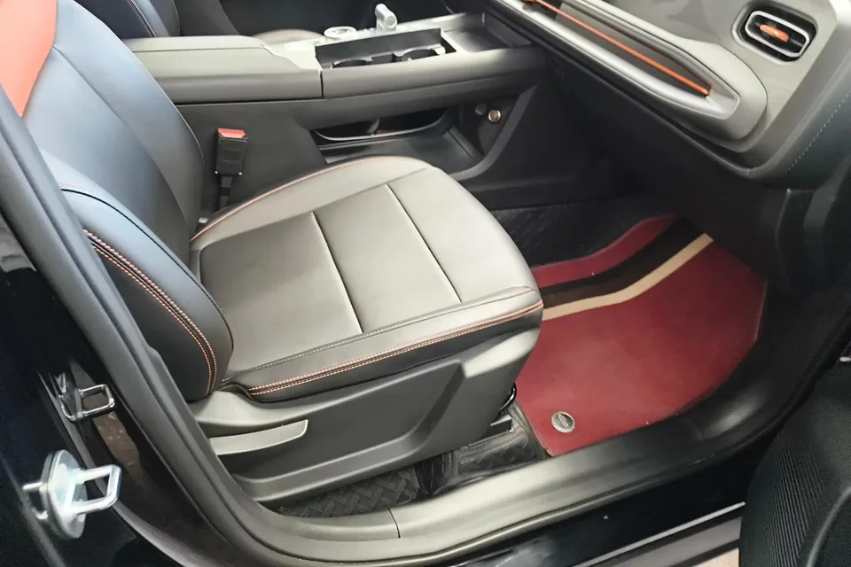 BAIC Beijing Off-road BJ30 Beijing Off-road BJ30 2026 Traveler 1.5T DCT Standard Edition 2026 — thumbnail 3