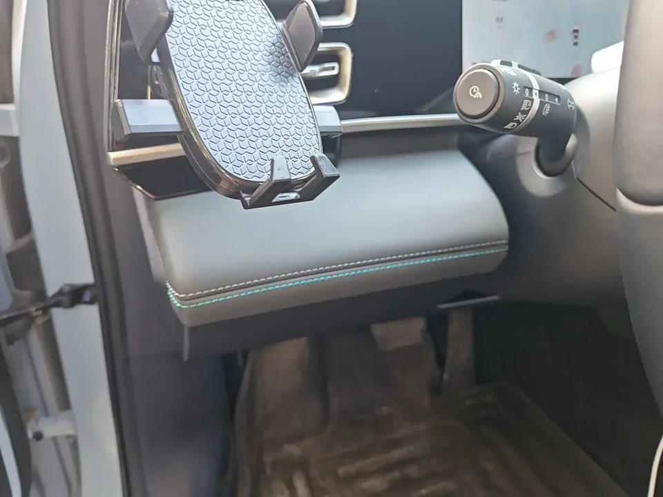 BYD Qin L DM Qin L DM 2025 Intelligent Driving Edition DM-i 80KM Leading Edition 2025 — thumbnail 4