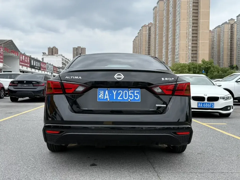Nissan Altima Sound of nature 2021 2.0L XL Comfort Edition 2022 — thumbnail 2
