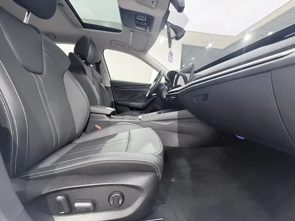 Skoda Octavia Octavia 2022 PRO TSI280 DSG Luxury Edition 2022 — thumbnail 5