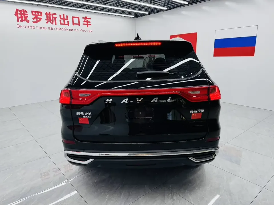Haval M6 Haval M6 2021 PLUS 1.5T DCT Luxury Intelligent Connection 2022 — thumbnail 2