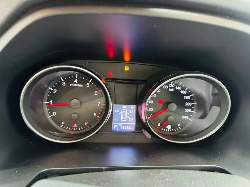 Haval M6 Haval M6 2021 PLUS 1.5T DCT Luxury Intelligent Connection 2022 — thumbnail 3