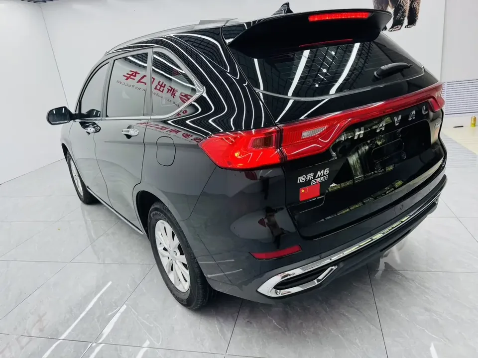 Haval M6 Haval M6 2021 PLUS 1.5T DCT Luxury Intelligent Connection 2022 — thumbnail 4