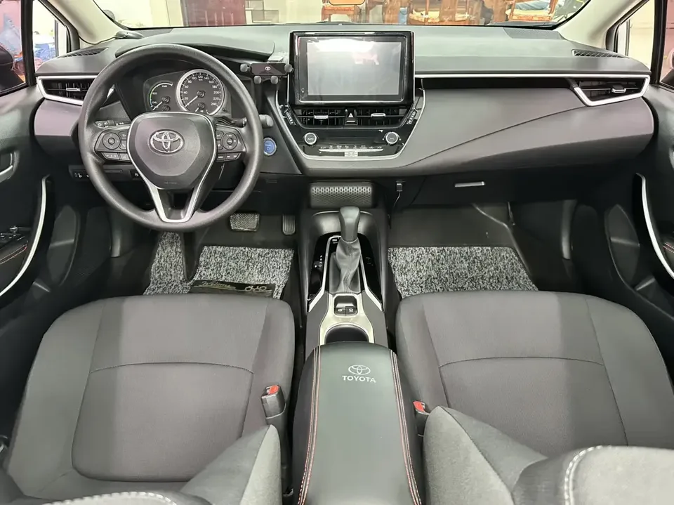 Toyota Corolla Corolla 2022 Dual Engine 1.8L E-CVT Pioneer Edition 2022 — thumbnail 4