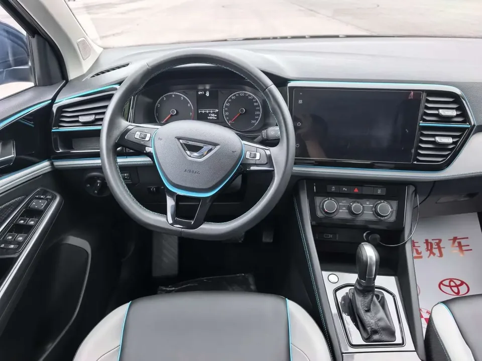 Jetta VS5 Jetta VS5 2022 280TSI Automatic High Gloss Enjoyment Edition 2023 — thumbnail 4