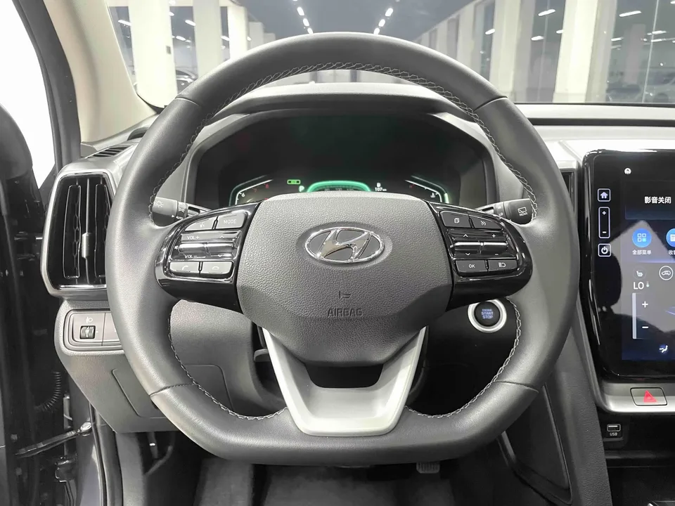 Hyundai ix35 Hyundai ix35 2021 240T GDi DCT 2WD Leading Edition GLS 2022 — thumbnail 4