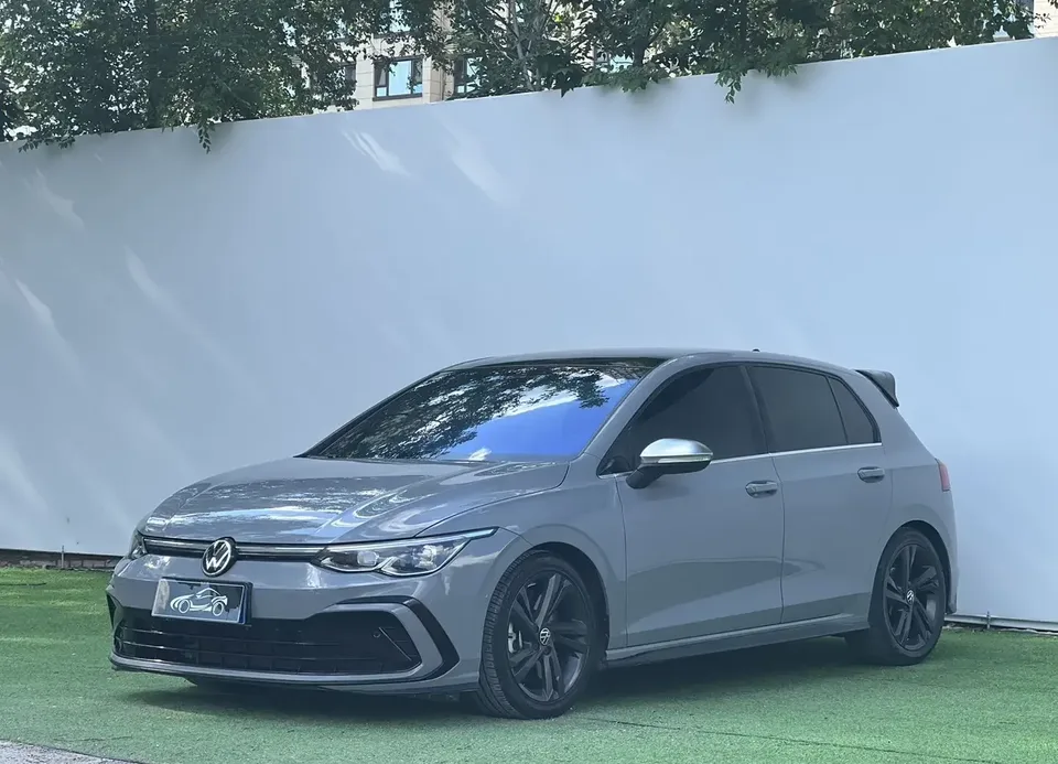 Volkswagen Golf golf 2021 280TSI DSG R-Line 2022 — photo 1, buy with delivery to Moscow