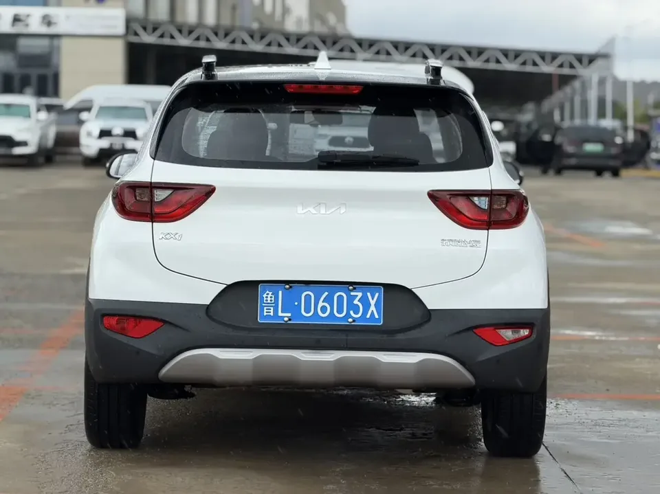 Kia KX1 Yipao 2021 Modified 1.4L CVT Sunroof Model 2022 — thumbnail 2