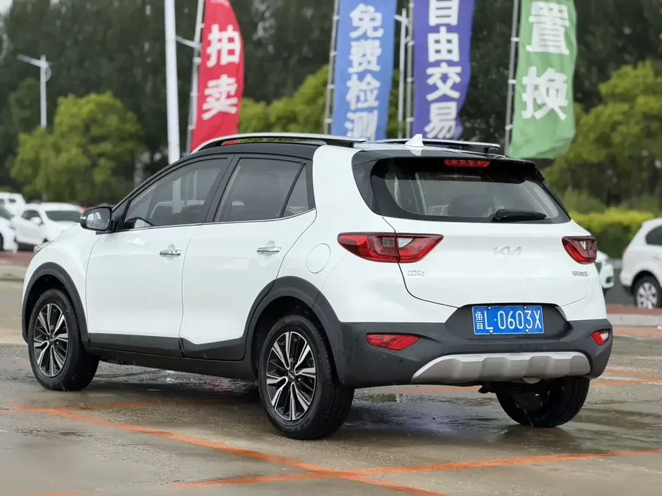 Kia KX1 Yipao 2021 Modified 1.4L CVT Sunroof Model 2022 — thumbnail 4