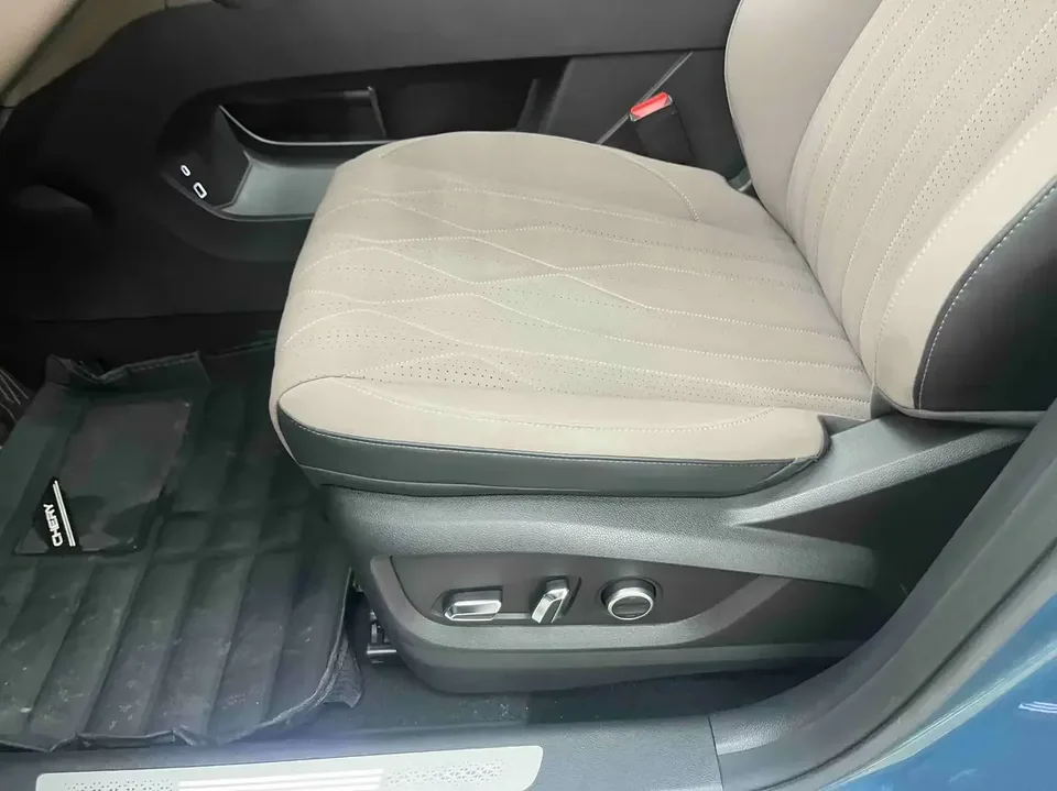 Chery Tiggo 8 PLUS C-DM Tiggo 8 PLUS C-DM 2025 1.5T Premium 2026 — thumbnail 5