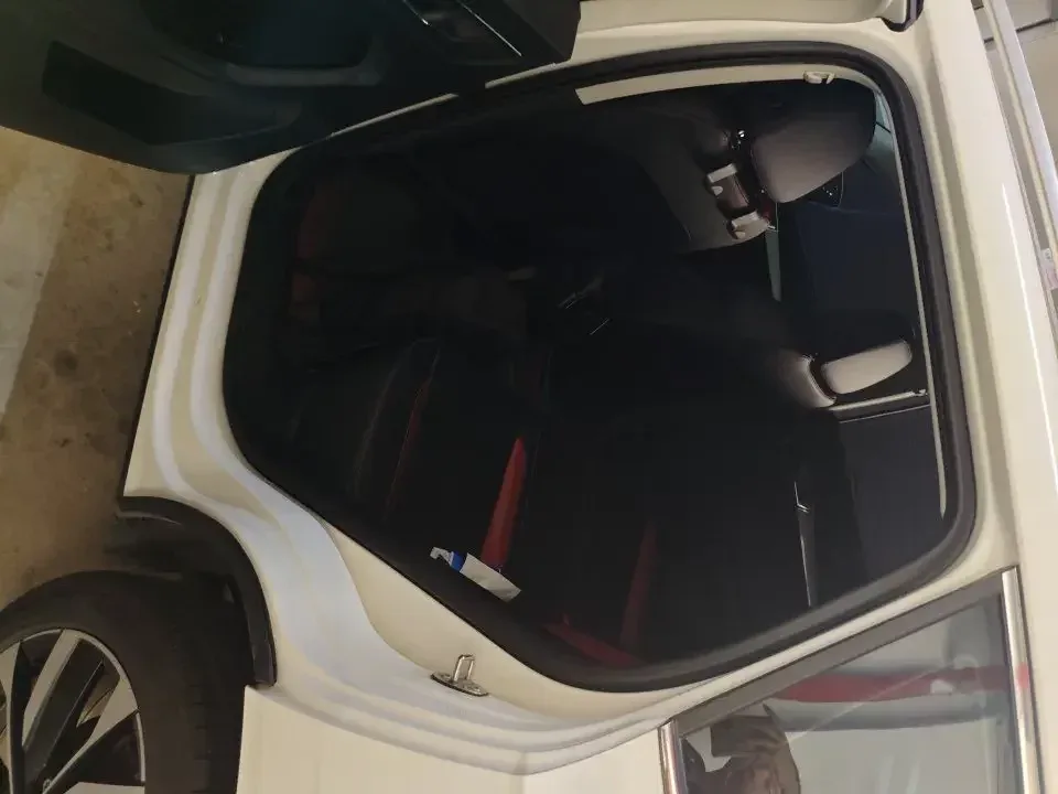 Skoda Karoq Korok 2021 TSI280 Deluxe 2022 — thumbnail 3