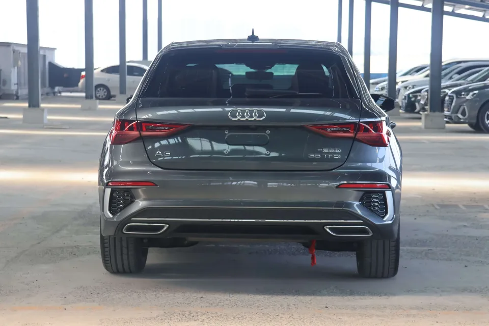 Audi A3 Audi A3 2023 Sportback 35 TFSI Stylish and sporty 2023 — thumbnail 2