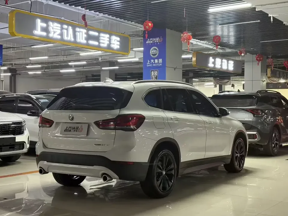 BMW X1 BMW X1 2022 sDrive20Li Fashion 2022 — thumbnail 2