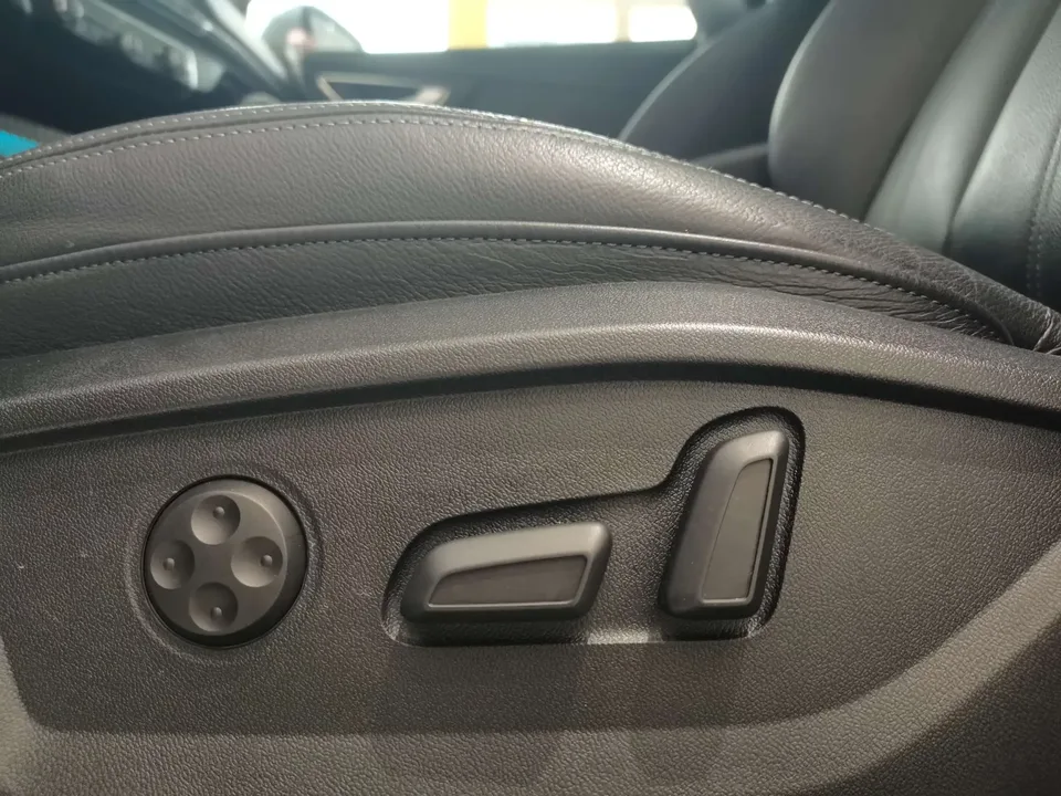 Audi Q2L Audi Q2L 2022 35 TFSI Stylish Dynamic 2022 — thumbnail 4