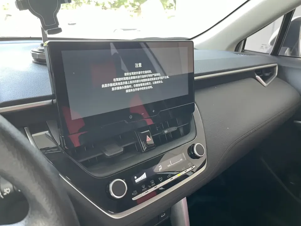 Toyota Frontlander Fenglanda 2024 2.0L CVT Elite Edition 2025 — миниатюра 4