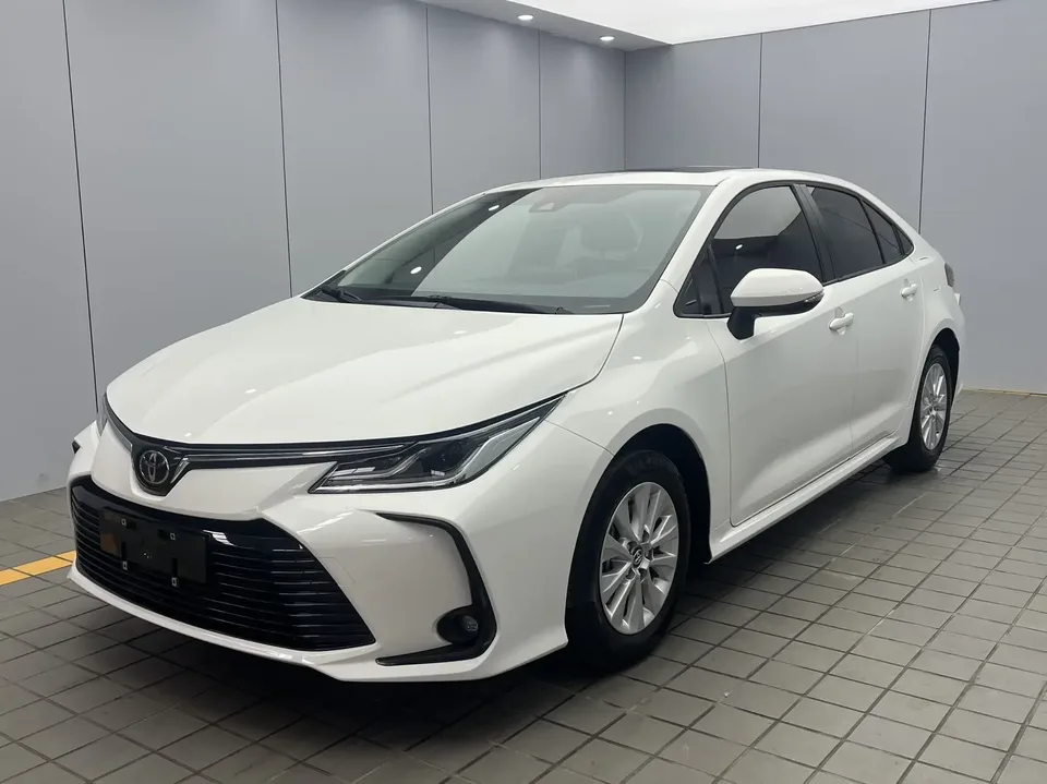 Toyota Corolla Corolla 2021 1.5L CVT Elite Edition 2023 — photo 1, buy with delivery to Moscow