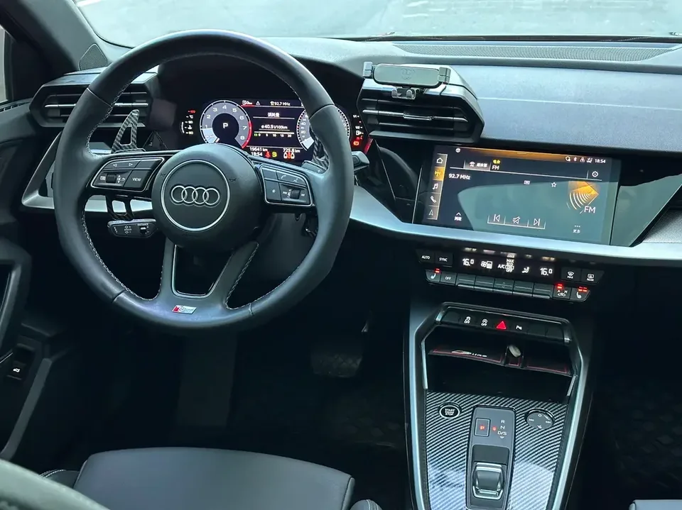 Audi A3 Audi A3 2023 A3L Limousine 35 TFSI facelift: stylish and sporty 2023 — thumbnail 5