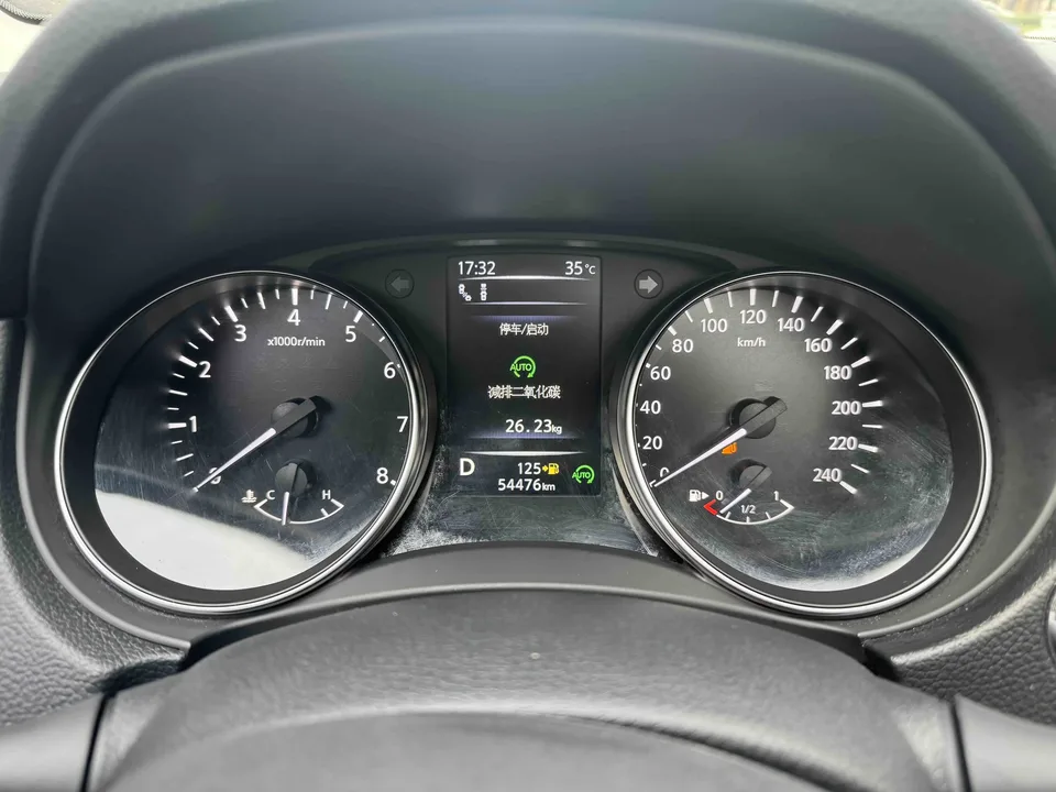 Nissan Qashqai Qashqai 2022 2.0L XV Prem. Deluxe Edition 2022 — thumbnail 3