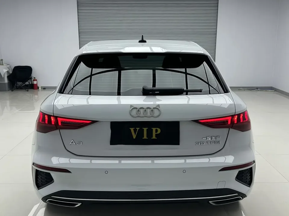 Audi A3 Audi A3 2022 Sportback 35 TFSI Stylish and sporty 2022 — thumbnail 2