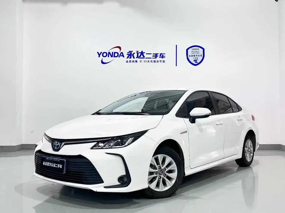 Toyota Corolla Corolla 2021 Dual Engine 1.8L E-CVT Pioneer Edition 2023 — photo 1, buy with delivery to Moscow