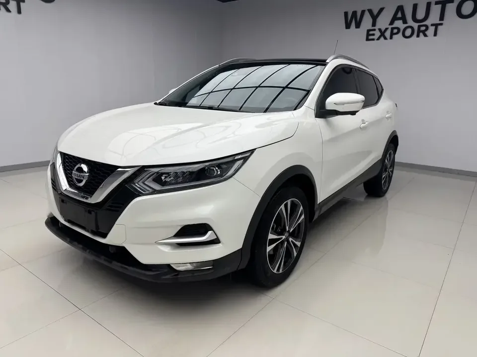 Nissan Qashqai Qashqai 2022 2.0L XV Prem. Deluxe Edition 2022 — photo 1, buy with delivery to Moscow