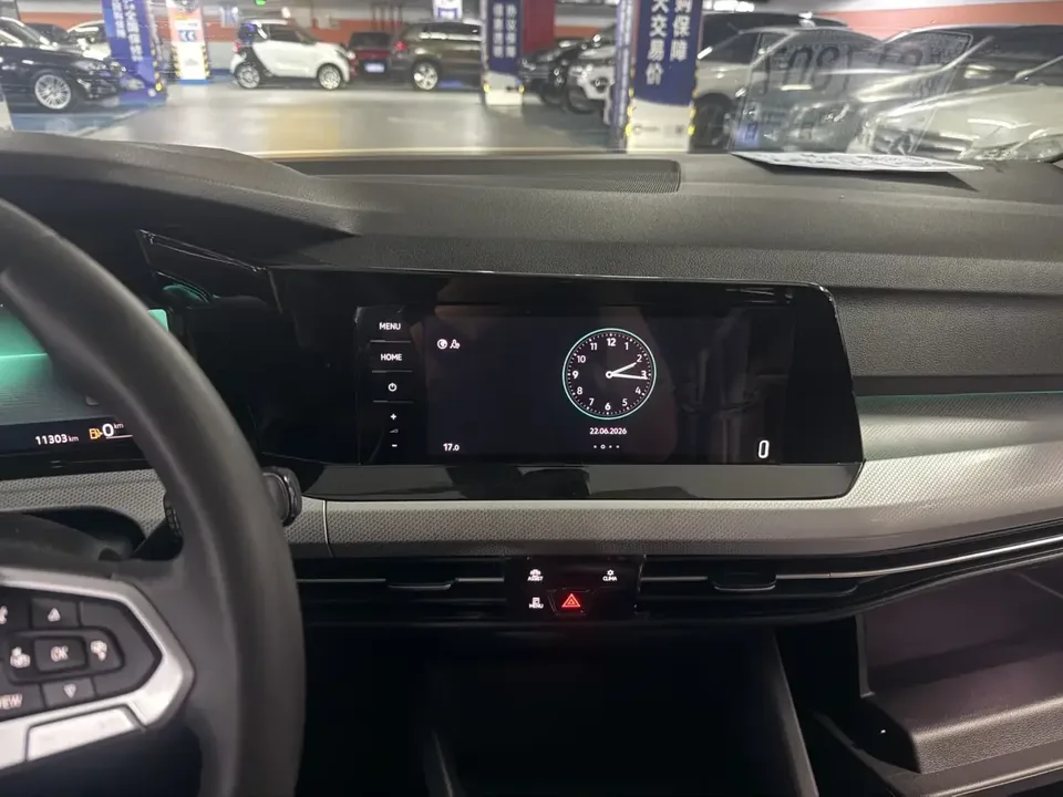 Volkswagen Golf golf 2023 280TSI DSG Pro facelift 2024 — thumbnail 3