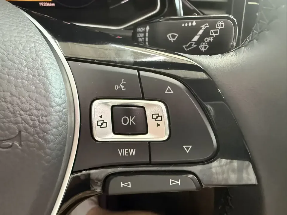 Volkswagen T-Roc TANG 2022 280TSI DSG 2WD Comfort PLUS 2023 — thumbnail 4
