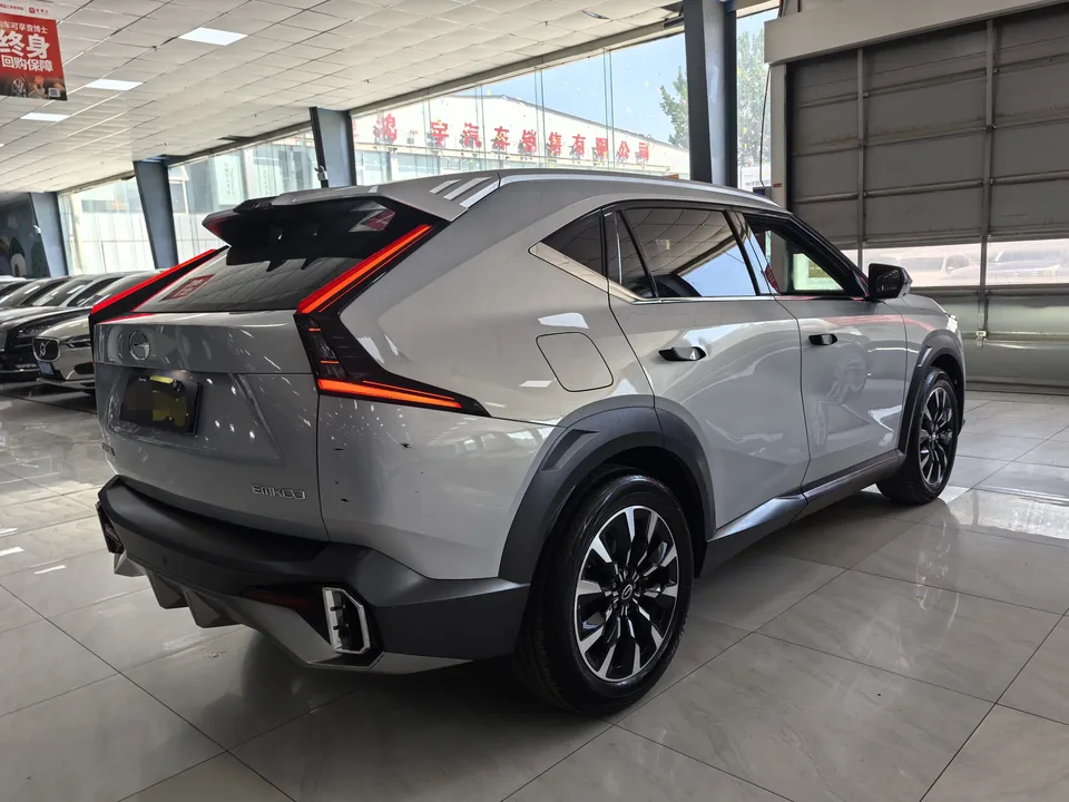 GAC Trumpchi Empow shadowcool 2022 1.5T Supernova Pro Edition 2023 — thumbnail 2