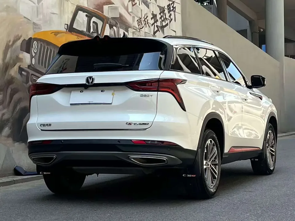 Changan CS75PLUS Changan CS75 PLUS 2022 1.5T Automatic Luxury 2022 — thumbnail 2