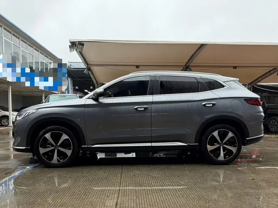 BYD Song PLUS DM Song PLUS DM 2021 DM-i 110KM 2WD Flagship PLUS 2022 — thumbnail 4