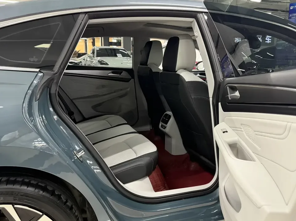 Volkswagen Lamando Lingdu 2023 Lingdu L 280TSI DSG Cool Edition 2023 — thumbnail 4