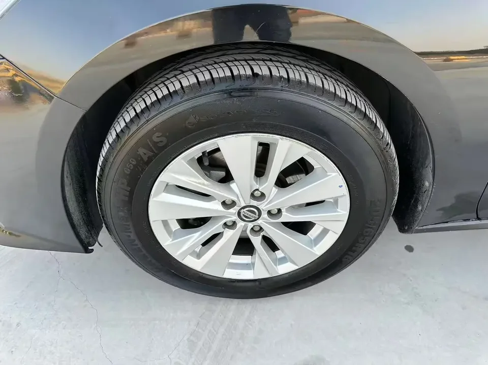 Nissan Altima Sound of nature 2021 2.0L XE Fashion Edition 2022 — thumbnail 3