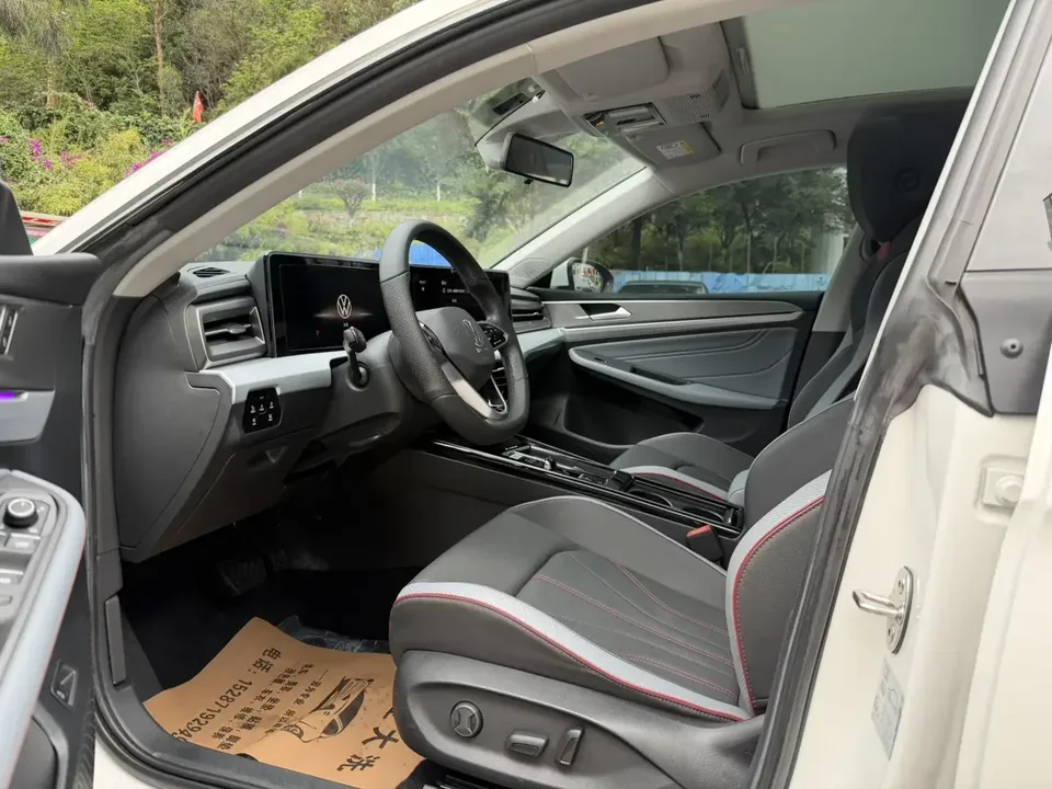 Volkswagen Lamando Lingdu 2022 Lingdu L 280TSI DSG Cool Edition 2022 — thumbnail 5