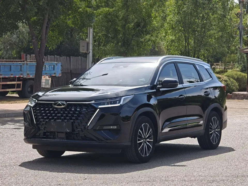 Chery Tiggo 8 Pro Tiggo 8 PRO 2024 Champion Edition 290T 2WD Peak Edition 5 Seaters 2024 — photo 1, buy with delivery to Moscow