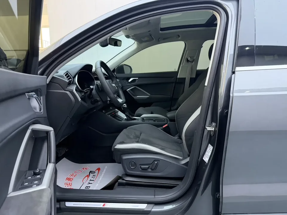 Audi Q3 Audi Q3 2022 35 TFSI Stylish Dynamic 2022 — thumbnail 3
