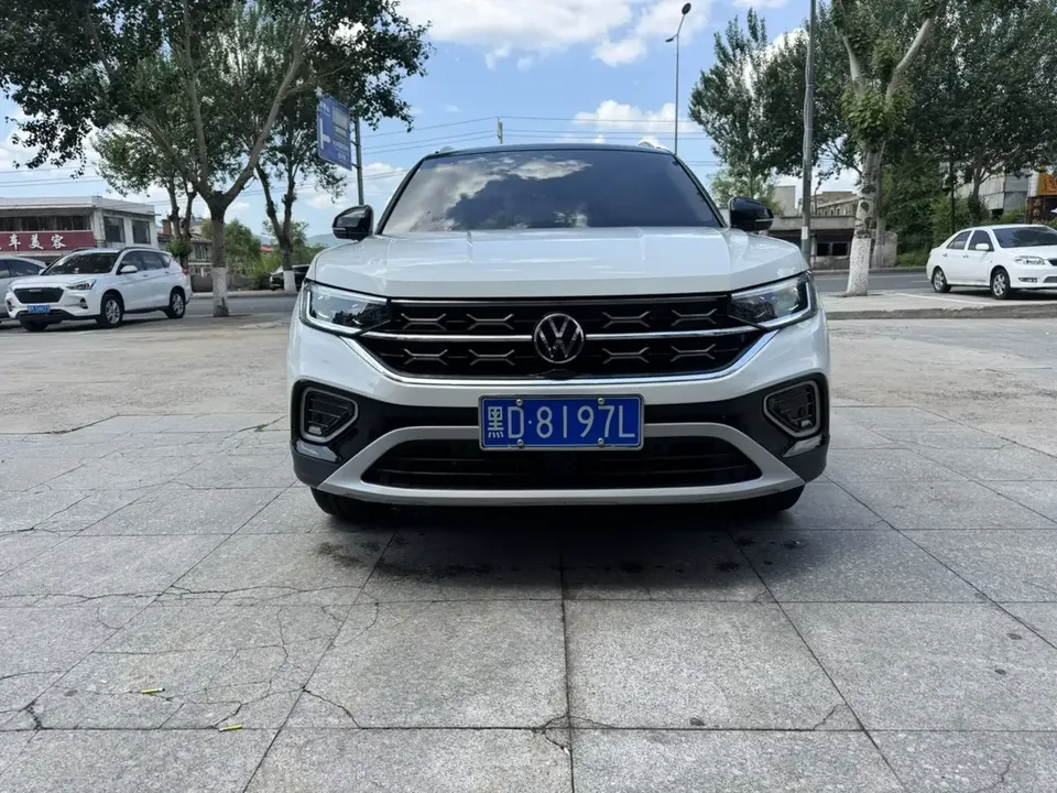 Volkswagen Tayron Tanyue 2023 280TSI 2WD Luxury Plus Advanced Edition 2023 — фото 1, купить с доставкой в Москву