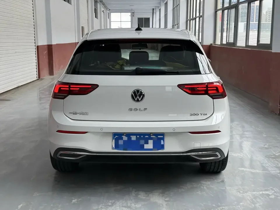 Volkswagen Golf golf 2021 200TSI DSG Pro 2023 — thumbnail 2